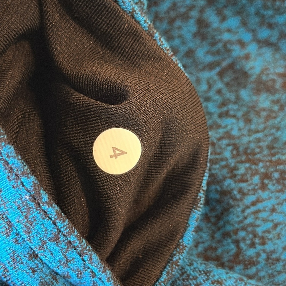 Lululemon Sz 4 Luon Spray Jacquard Shocking Blue Black Wunder Under Pant III MC6 - Picture 7 of 10